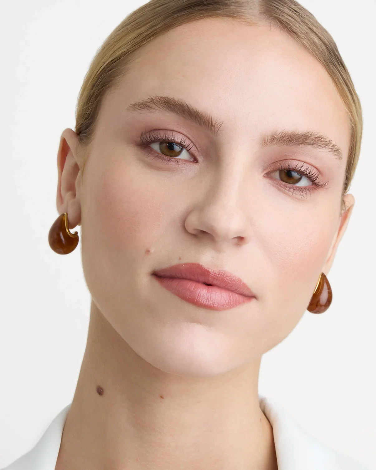 Resin Chunky Teardrop Hoop Earrings in Brown