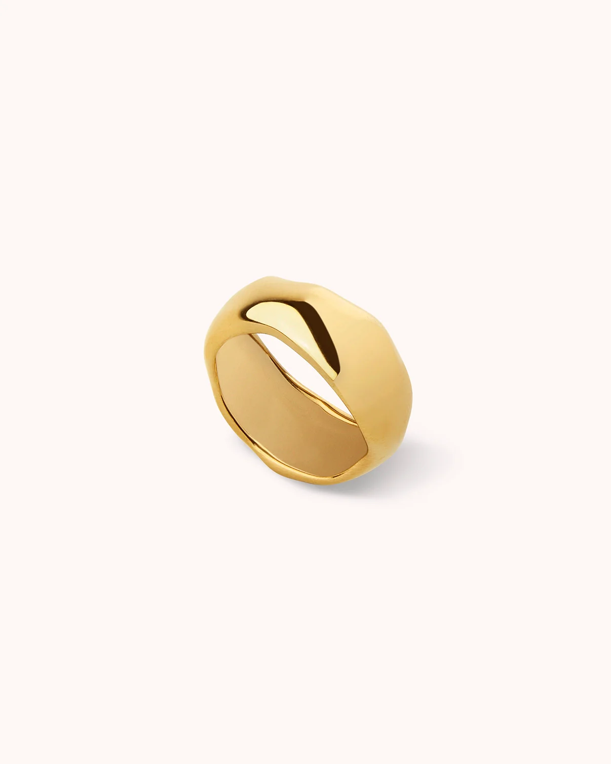 Waterproof Textured Chunky Ring in Gold - Image 3