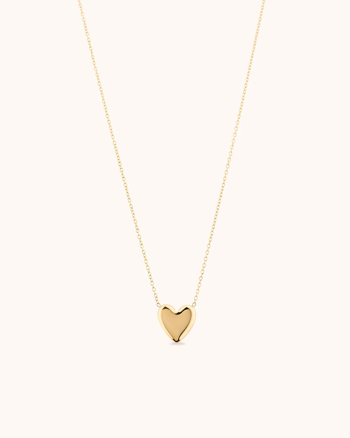Heart Pendant Chain Necklace in Gold