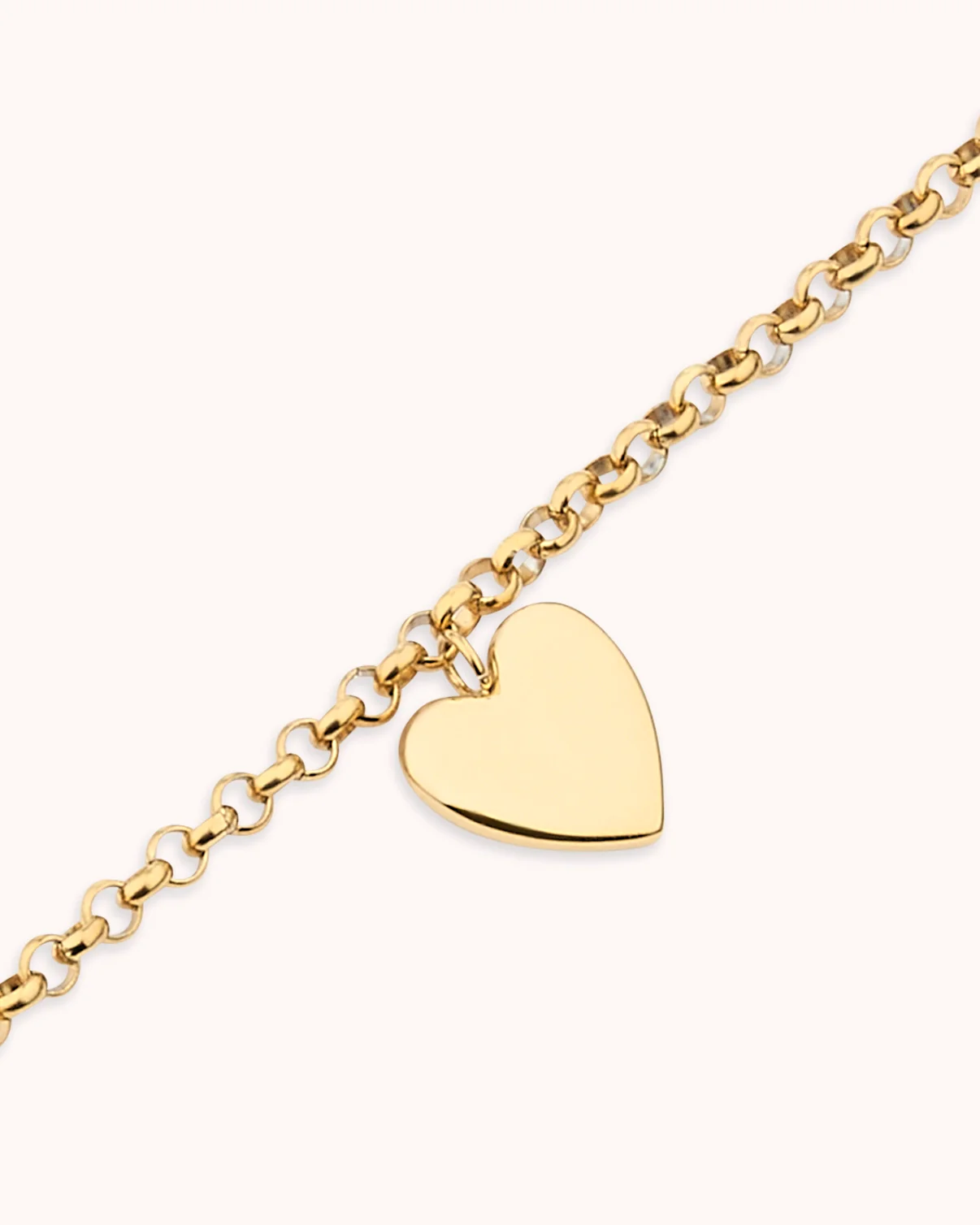 Heart Pendant Chain Bracelet in Gold - Image 2