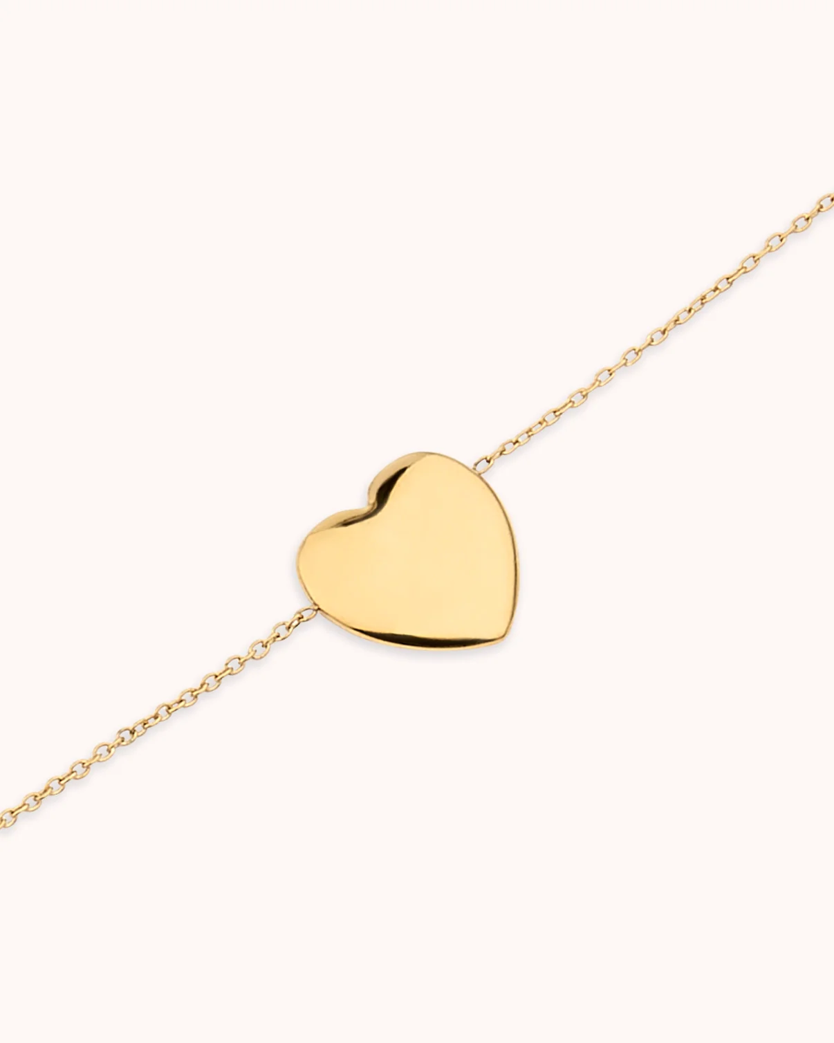Heart Chain Bracelet in Gold - Image 2