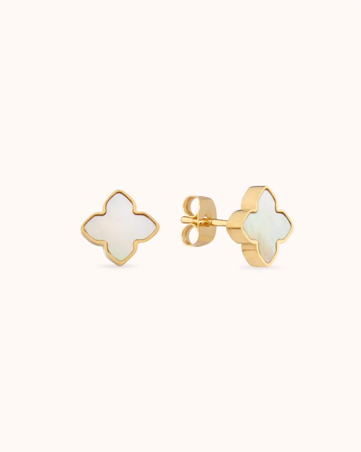 Shell Flower Stud Earrings in Gold