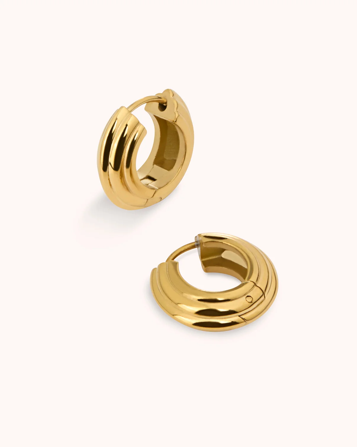 Waterproof Small Ridged Huggies in Gold - Image 3