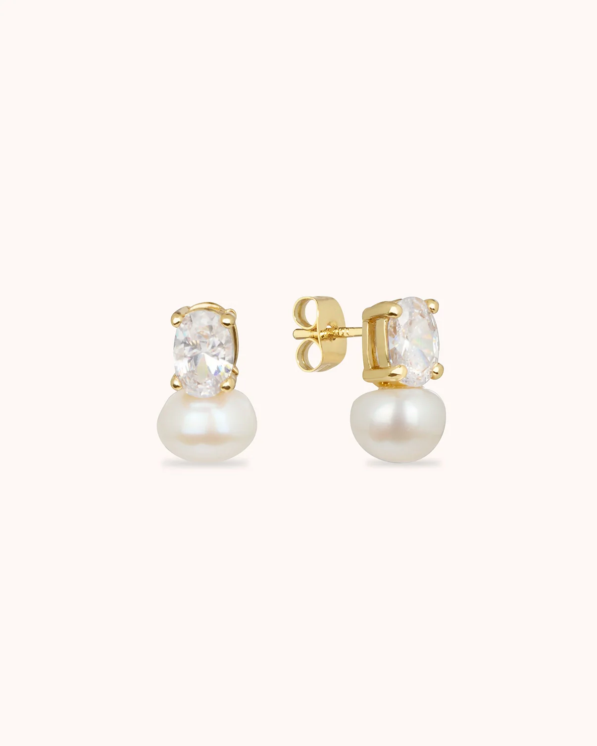 Pearl Stud Earrings in Gold