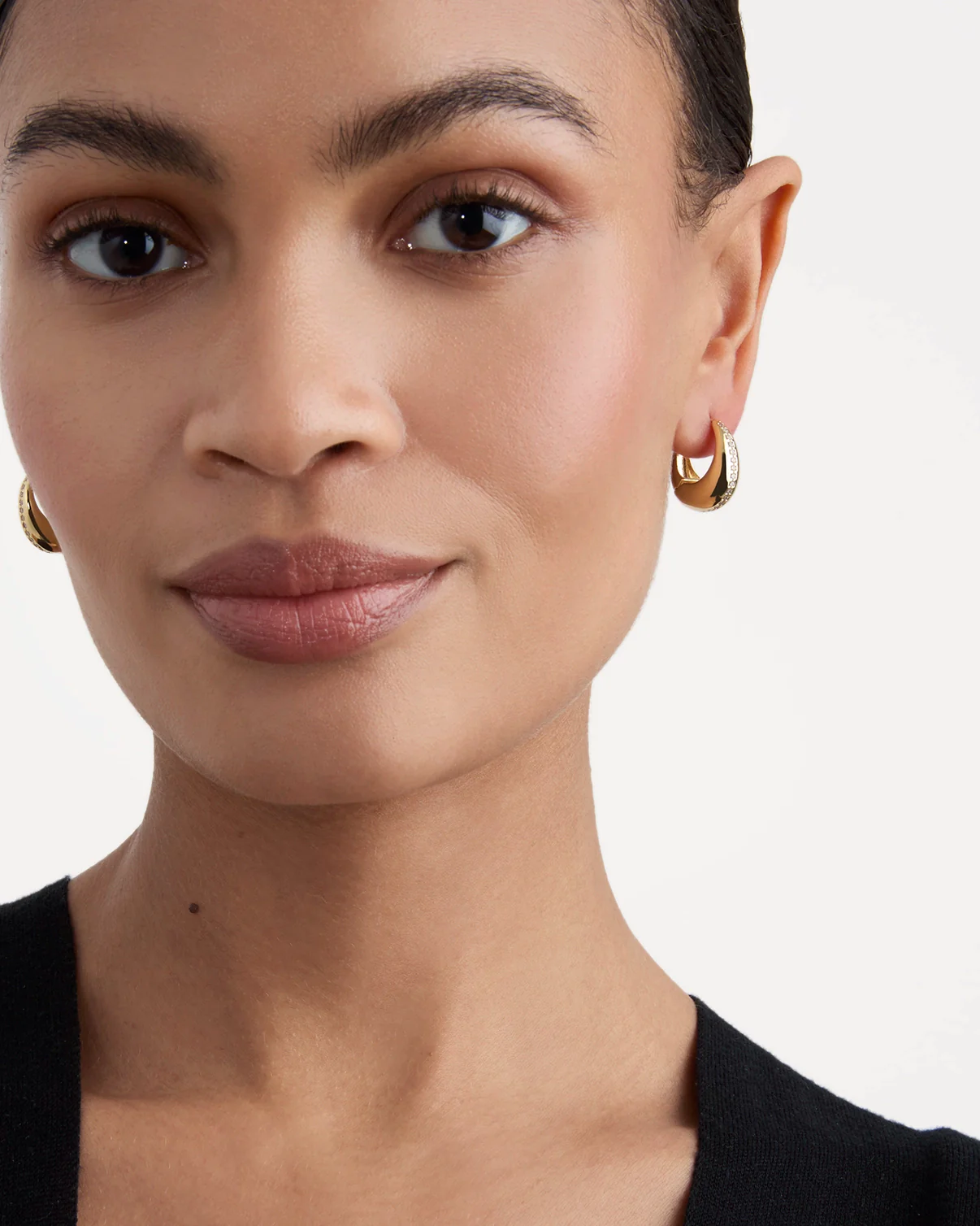 Chunky Hoop Earrings in Gold - Image 2
