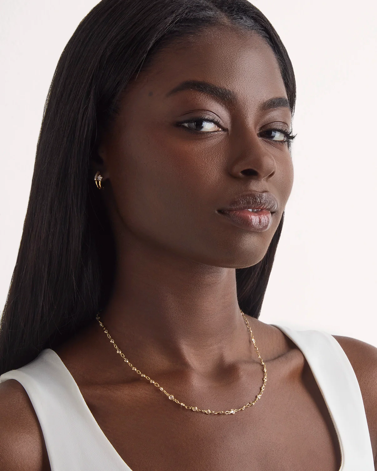 Cubic Zirconia Floating Chain Necklace in Gold - Image 2