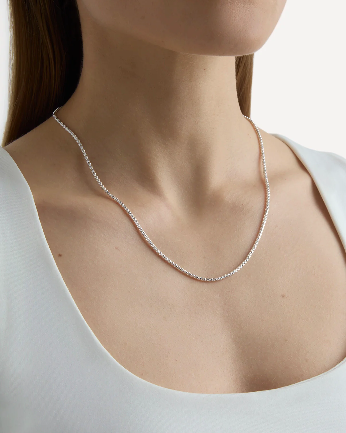 Thin Chain Necklace in Silver - Image 2