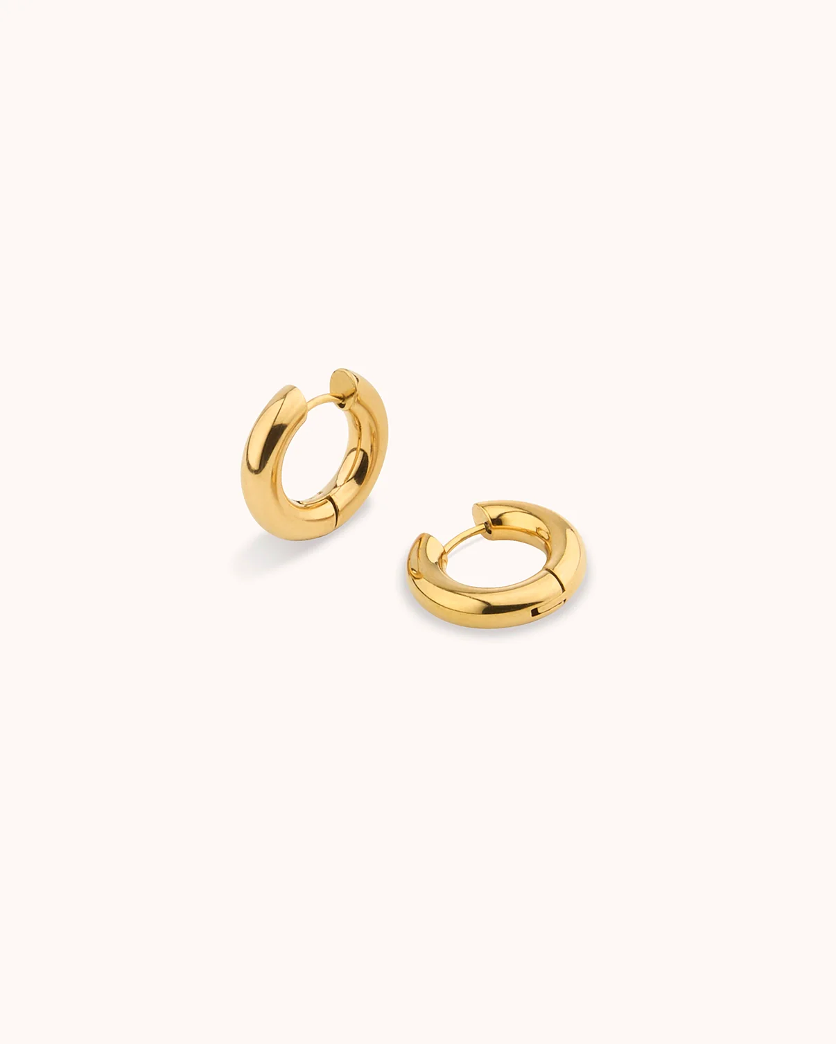 Waterproof Small Seamless Huggies in Gold - Image 4