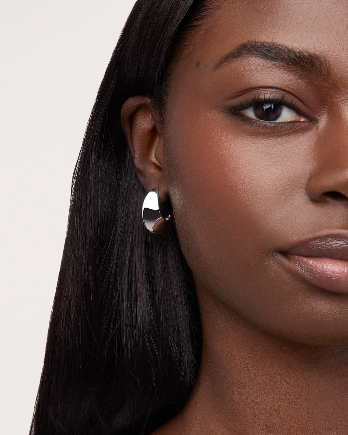 Waterproof Medium Edged Hoops in Silver - Image 2