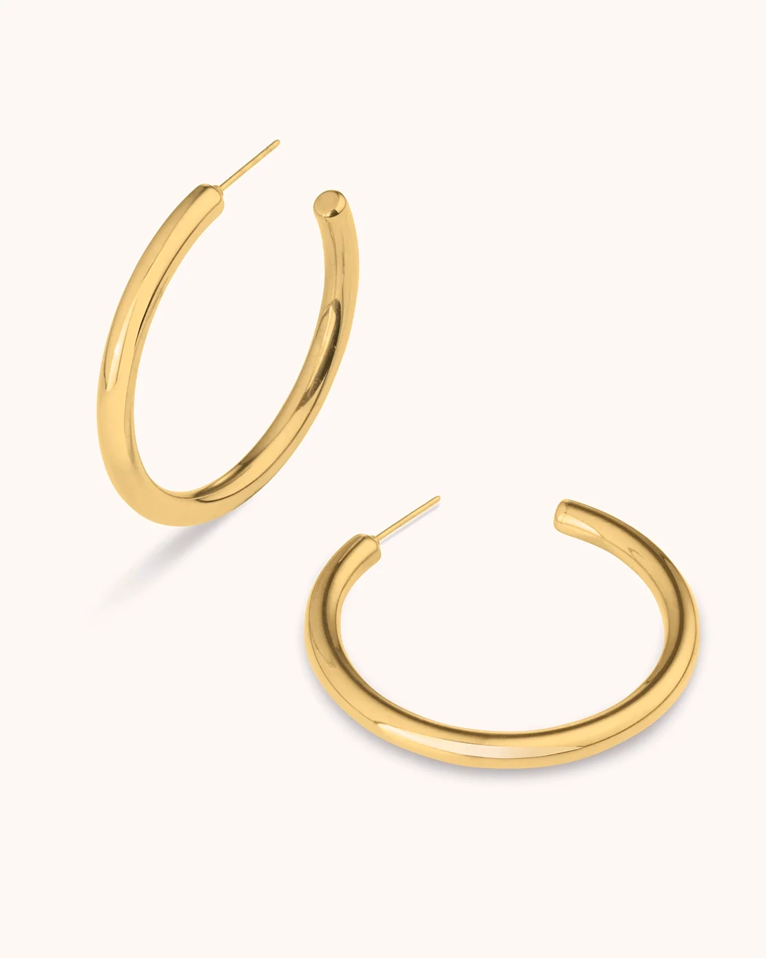 Large Thick Hoop Earrings in Gold - Image 2