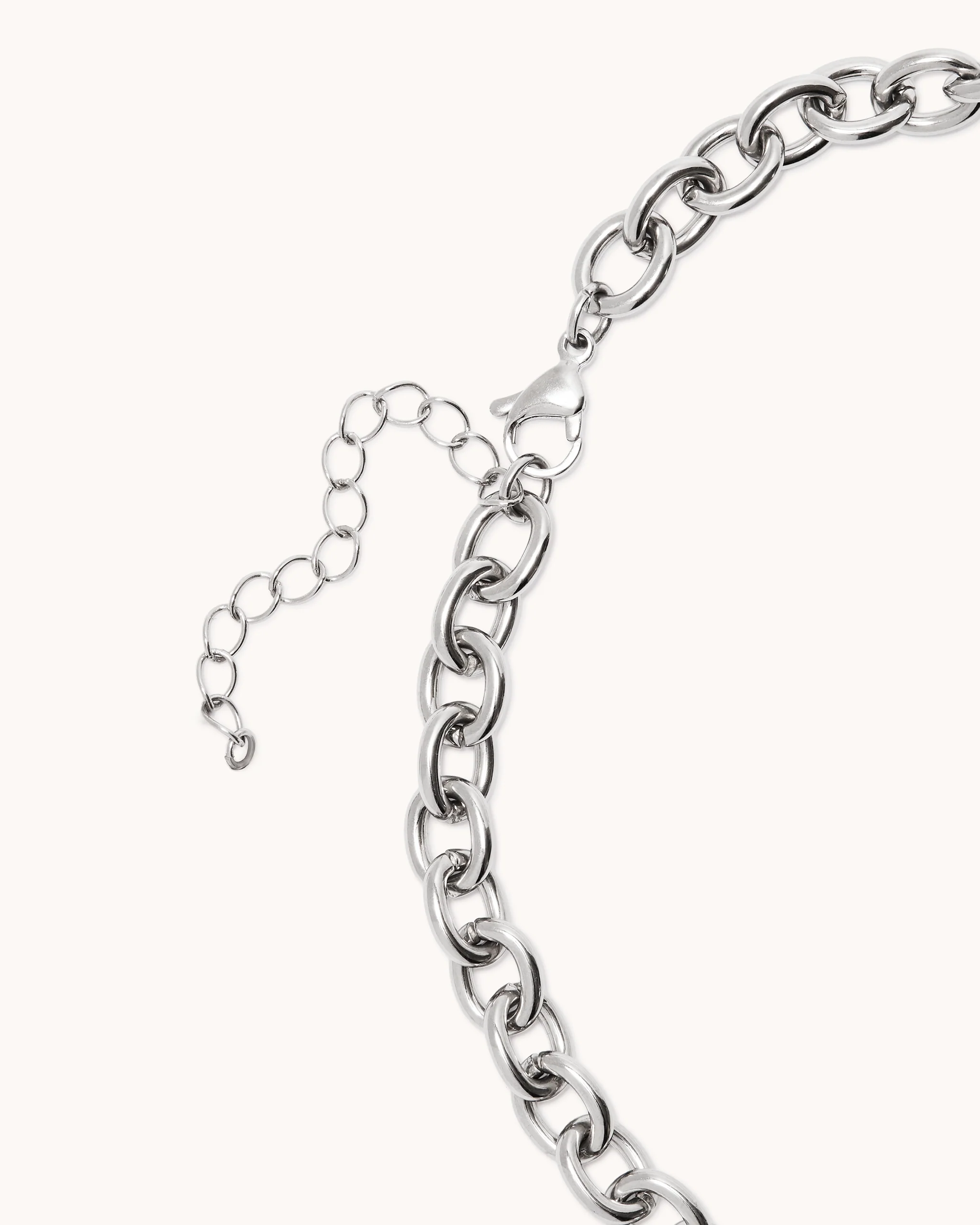 Chunky Chain Necklace in Silver - Image 4
