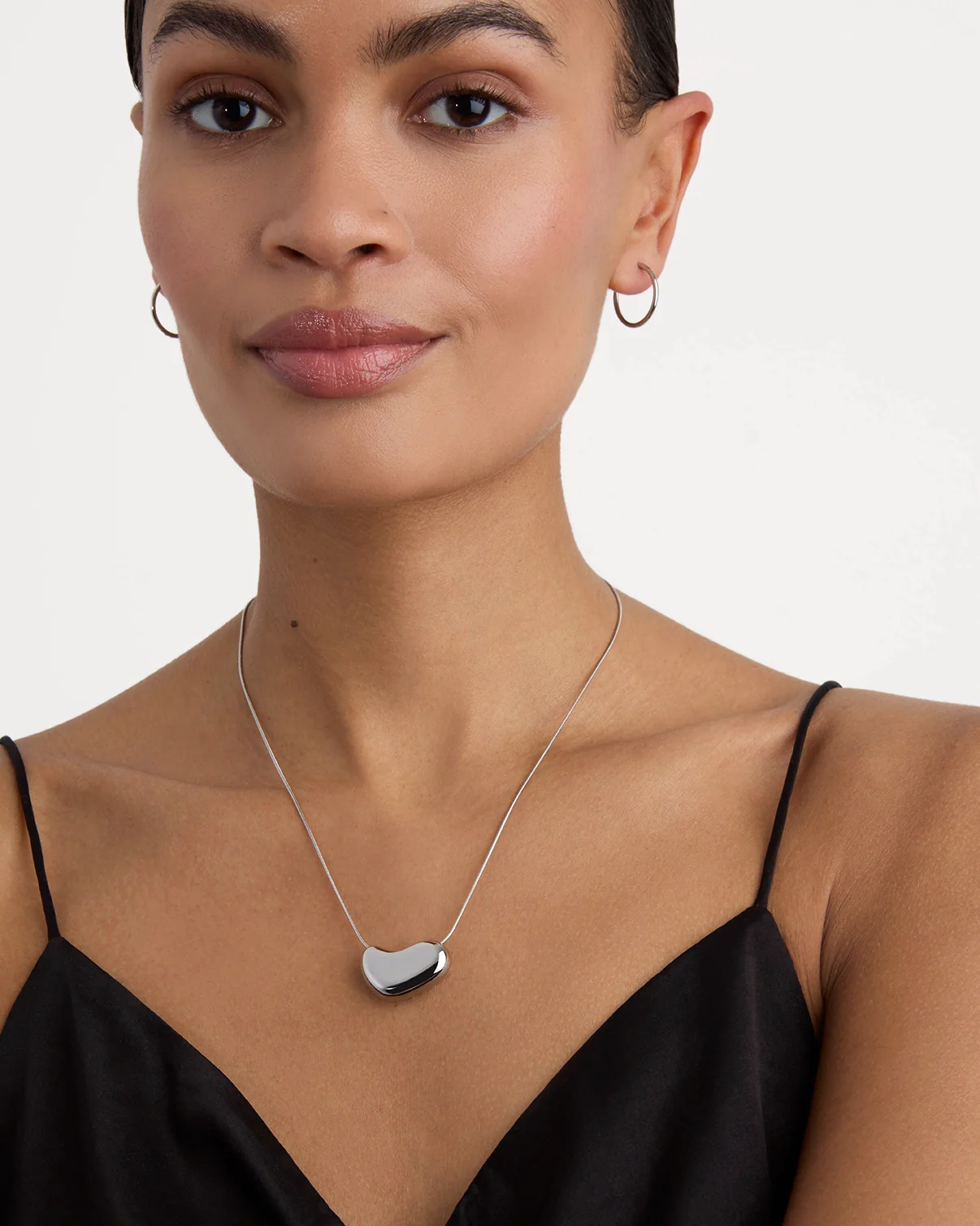 Short Bean Necklace in Silver - Image 2
