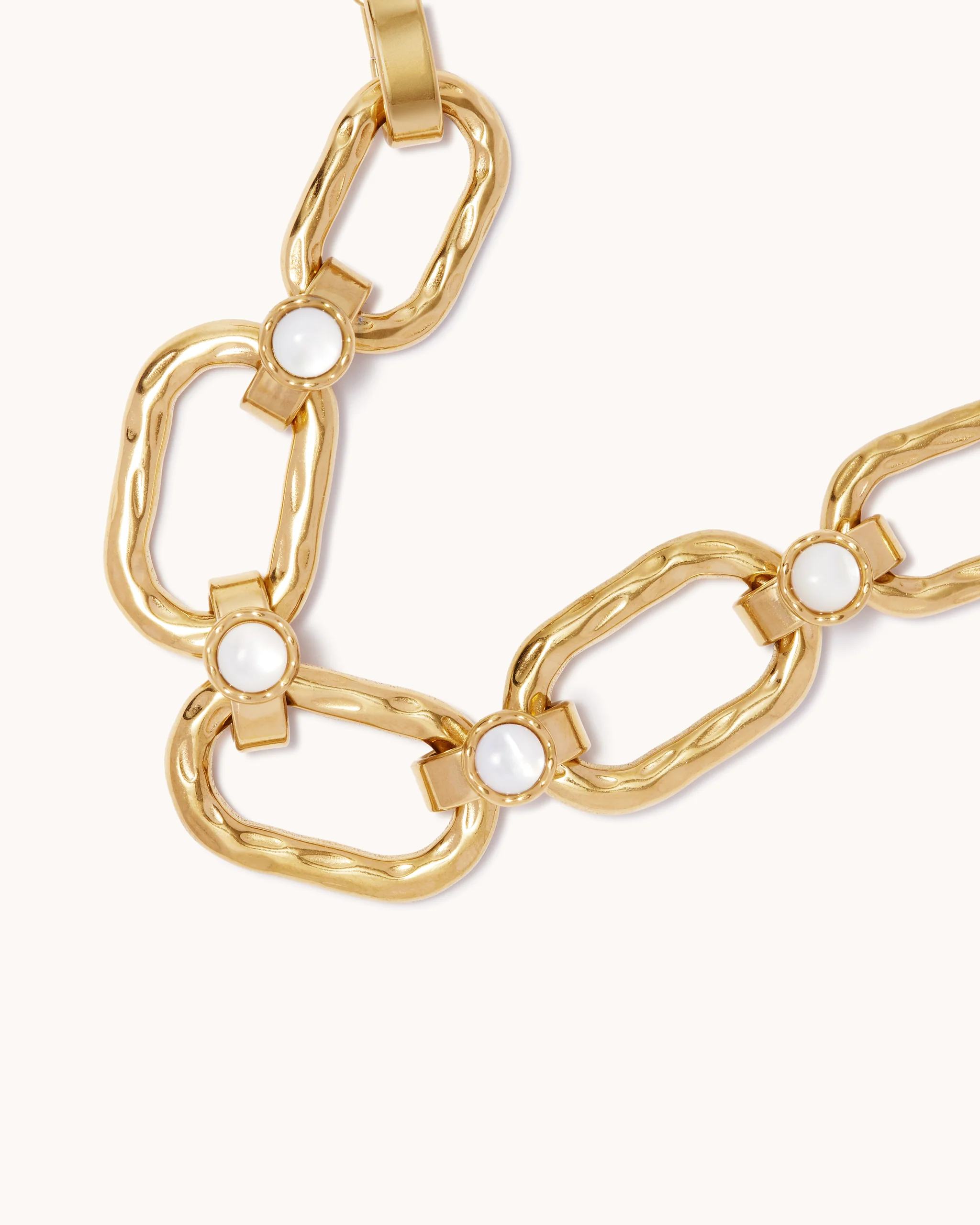 Chunky Oval Chain Bracelet - Image 3
