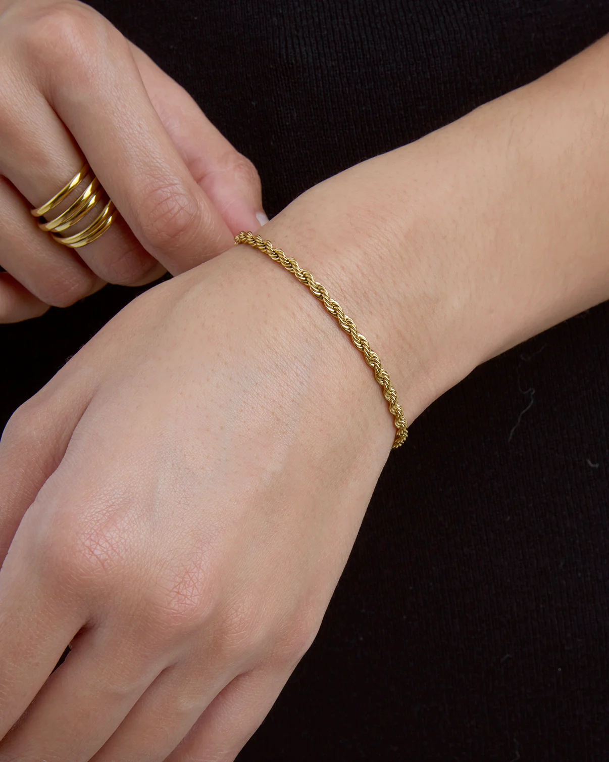 Waterproof Thin Twisted Chain Bracelet in Gold - Image 2