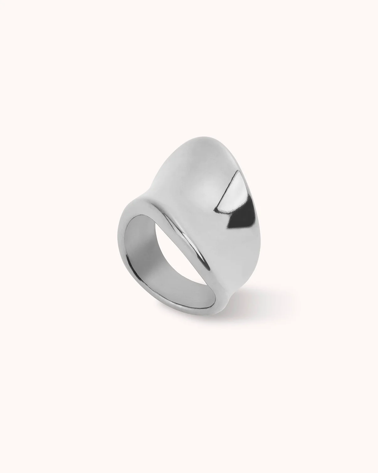 Thick Wavy Ring in Silver - Image 3