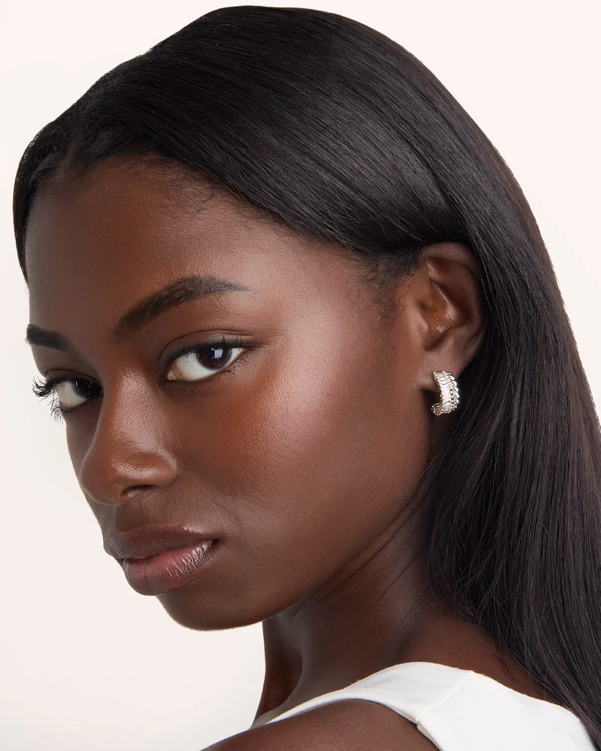 Double Bar Stud Earrings in Silver - Image 2
