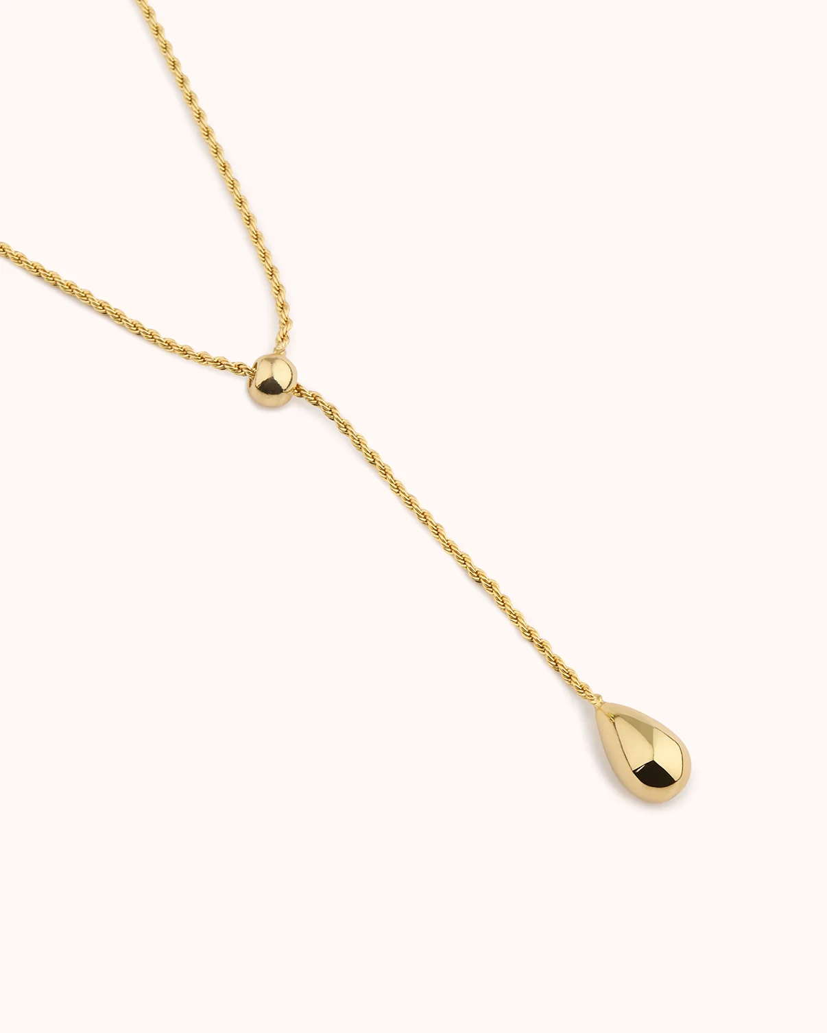 Teardrop Pendant Lariat Necklace in Gold - Image 3