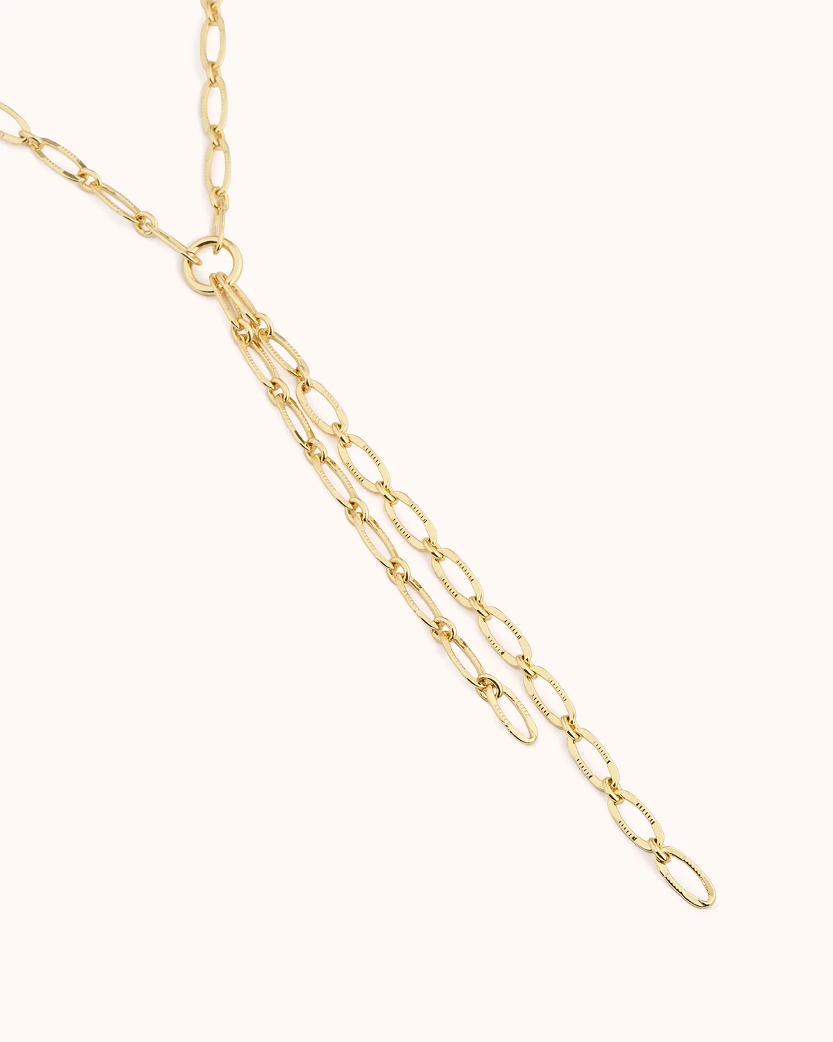 Chain Lariat Necklace in Gold - Image 3