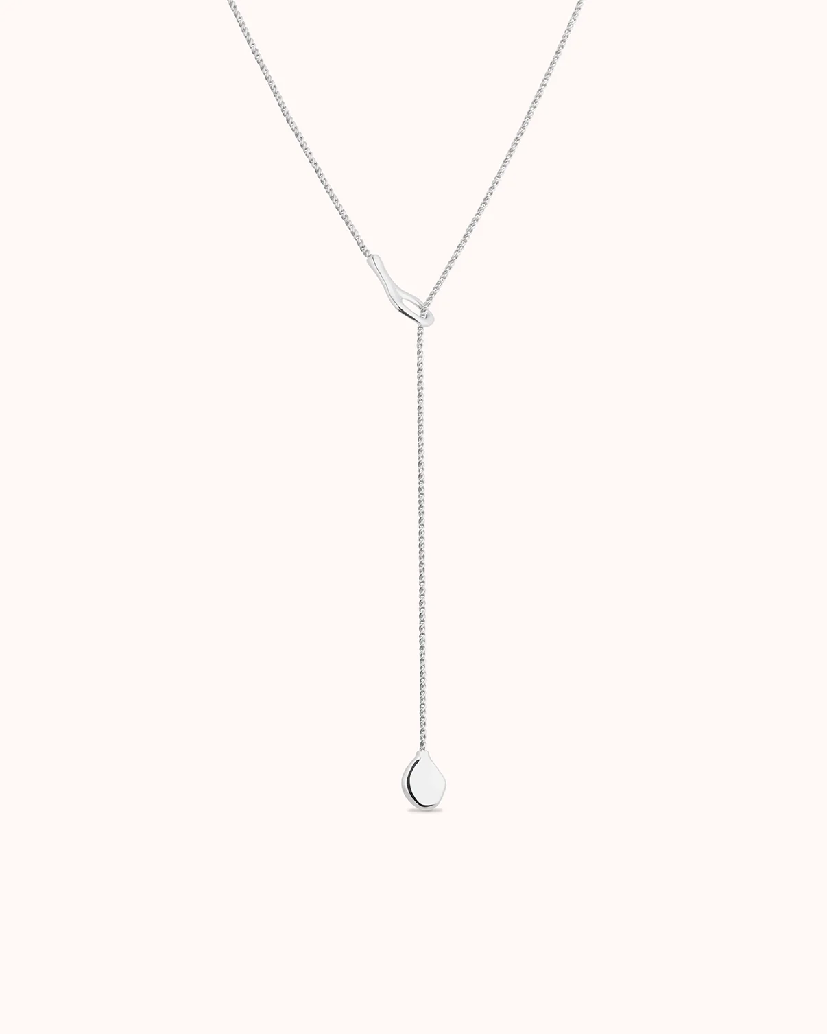 Lariat Loop Necklace in Silver